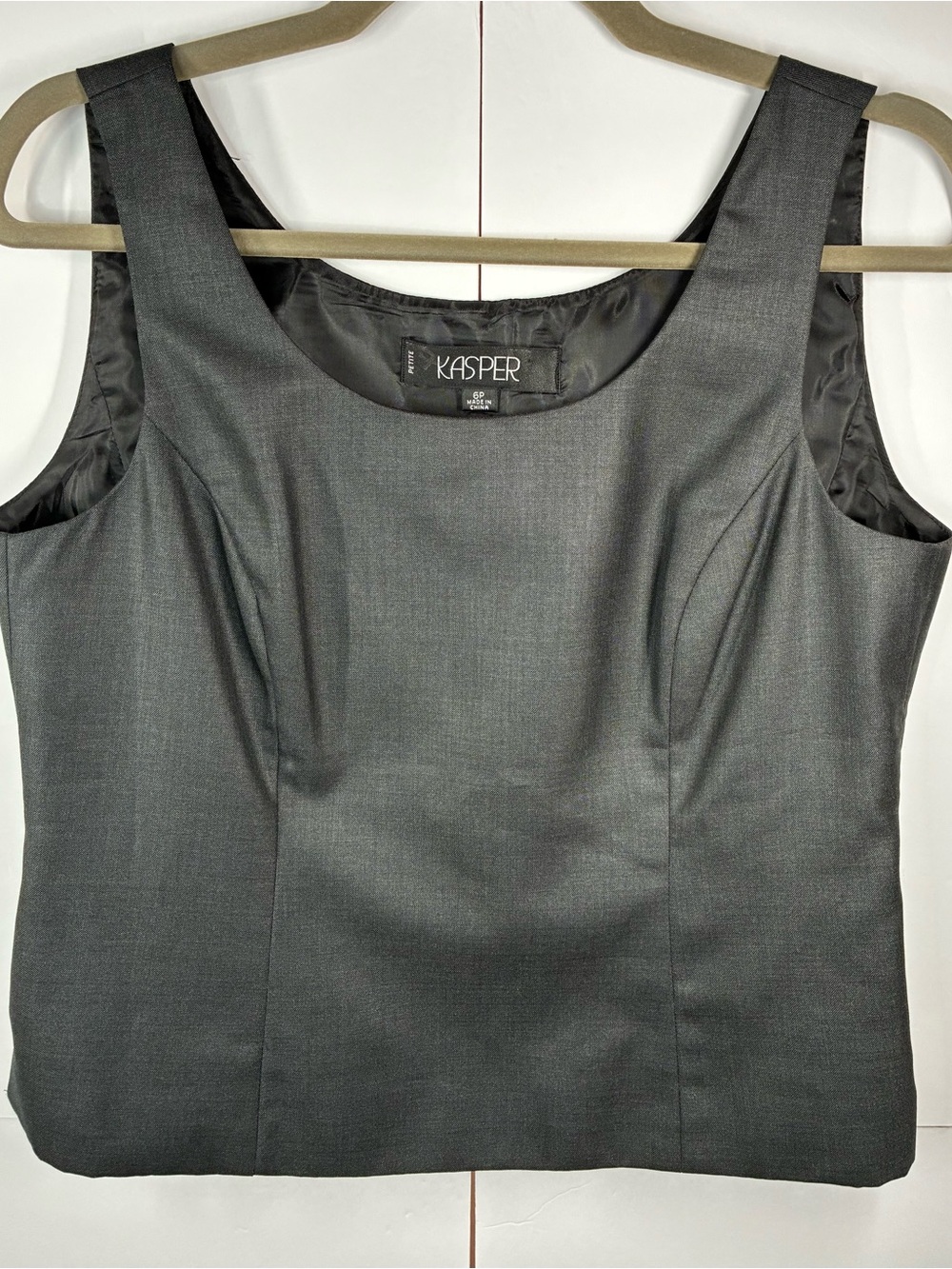 Kasper Petite 6P Gray Sleeveless Shell Top Side Zipper Career Blouse